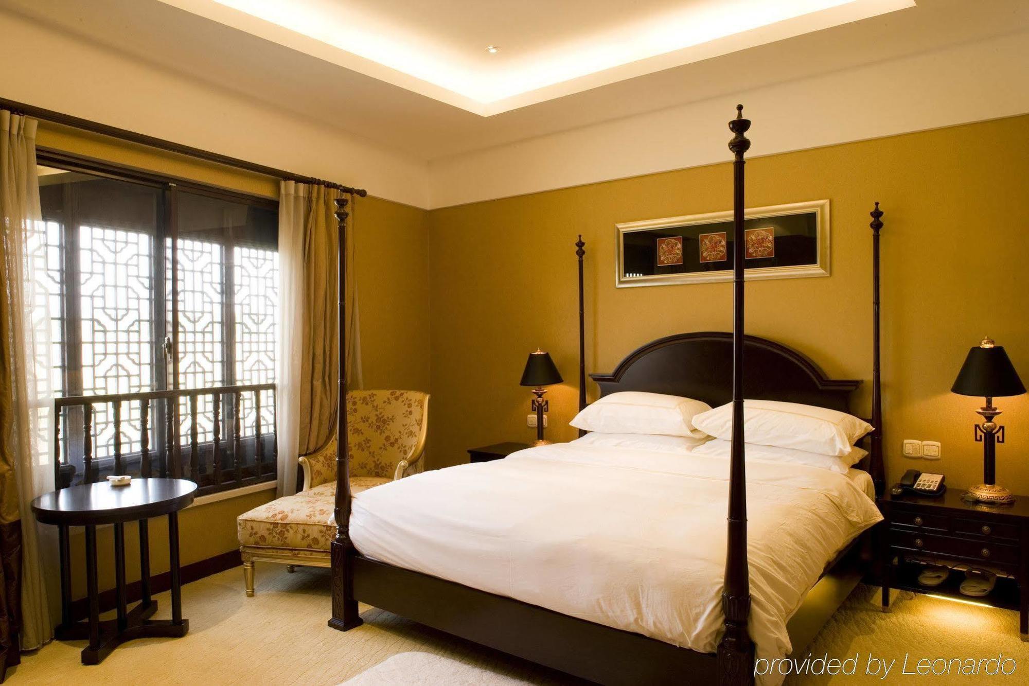 Wuzhen Clubhouse Hotel Jiaxing Ruang foto