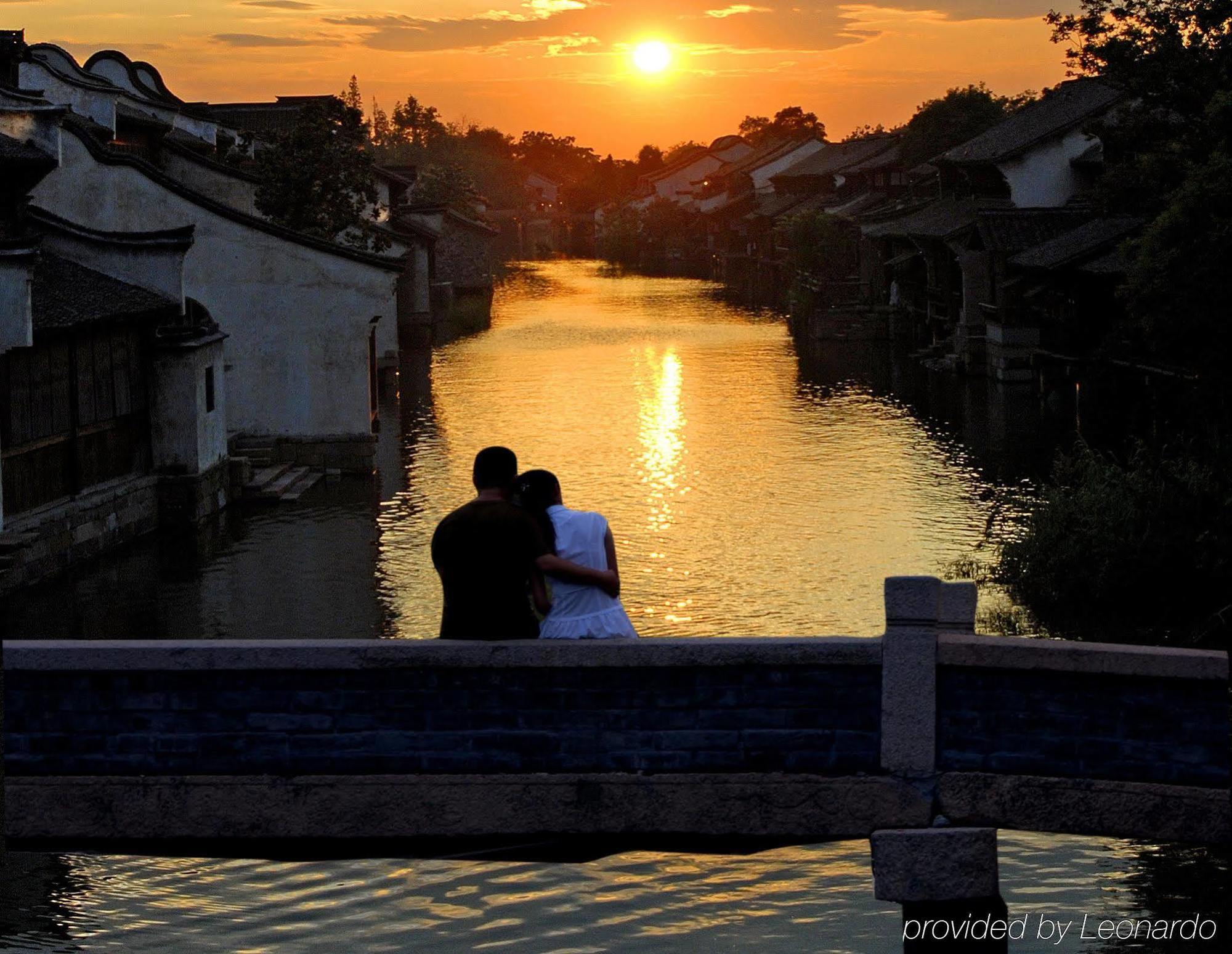 Wuzhen Clubhouse Hotel Jiaxing Bagian luar foto