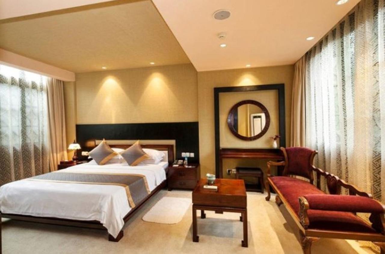 Wuzhen Clubhouse Hotel Jiaxing Bagian luar foto